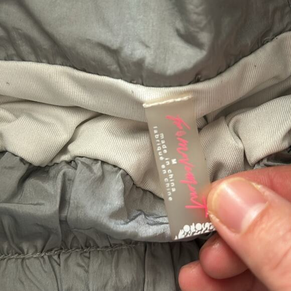 Free People The Way HOme Short in Gray. M - Picture 6 of 8